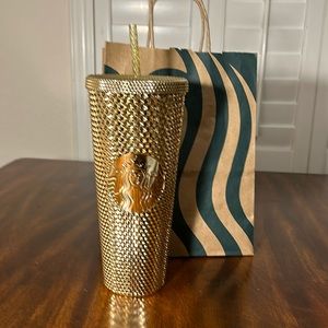 Starbucks 2023 studded venti tumbler with straw unisex.